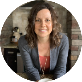 Sidebar Profile Picture of Lindy